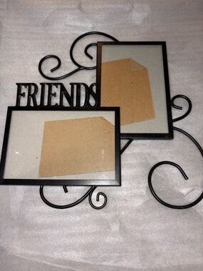Friends Double 4x6 Photo Frame in Black Metal